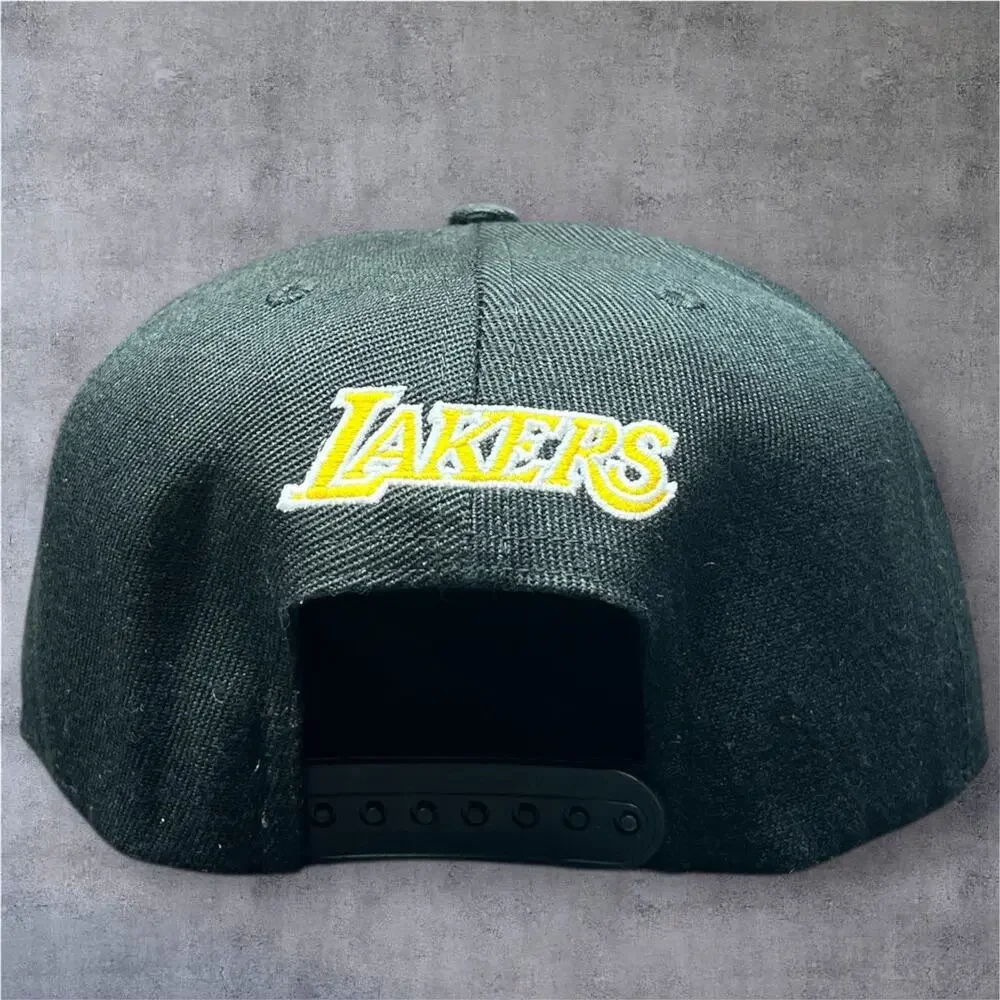 NBA LA Los Angeles Lakers Purple Black Ultra Game Men’s Snap Back Hat Cap NEW